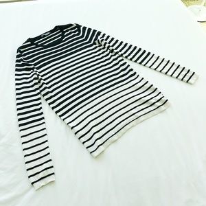 Vince. Black and White Silk/Cashmere Men’s Sweater